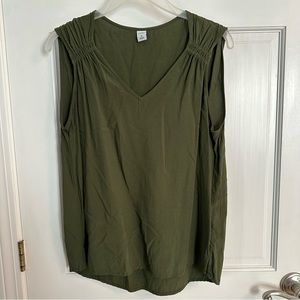 Old Navy Sleeveless Top